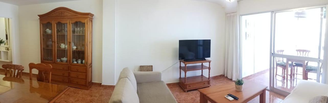 Apartamento Playa Azul Rincón de la Victoria Buitenkant foto